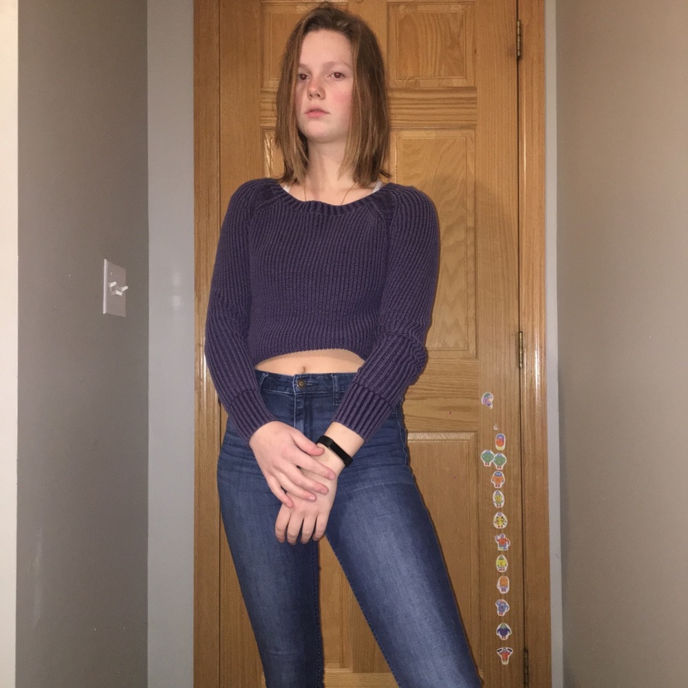 American Eagle Sweater